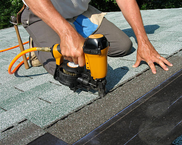 Best Roof Leak Repair  in Lynn, IN