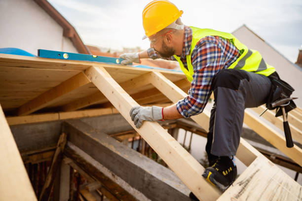Best Storm Damage Roof Repair  in Lynn, IN